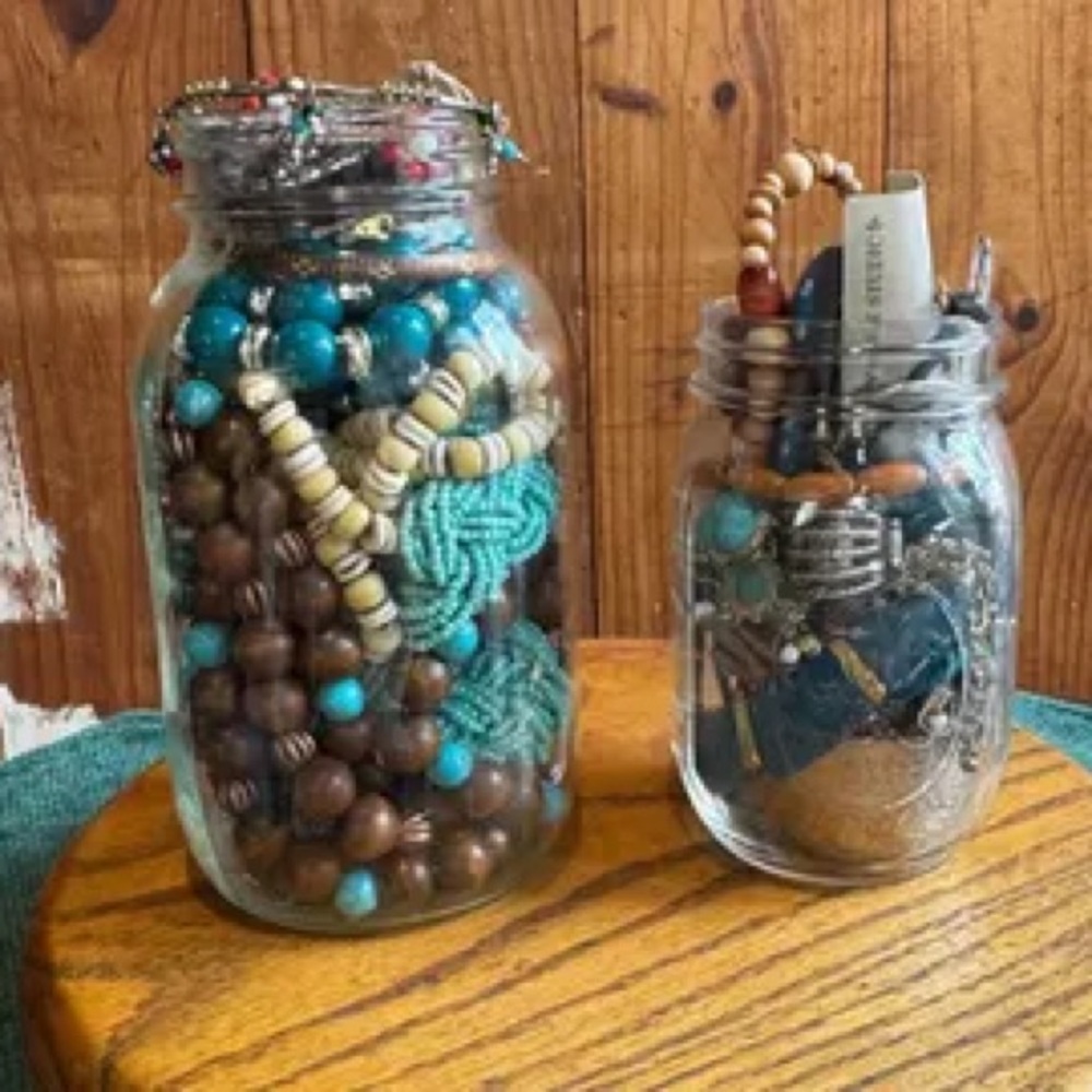One mystery Jewelry jar